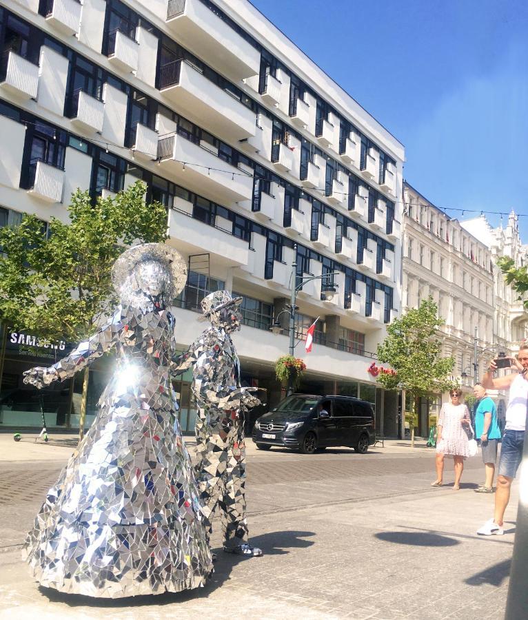 Apartament I Love Piotrkowska Z Wielkim Lustrem, Balkonem I Klimatyzacja Лодзь Экстерьер фото